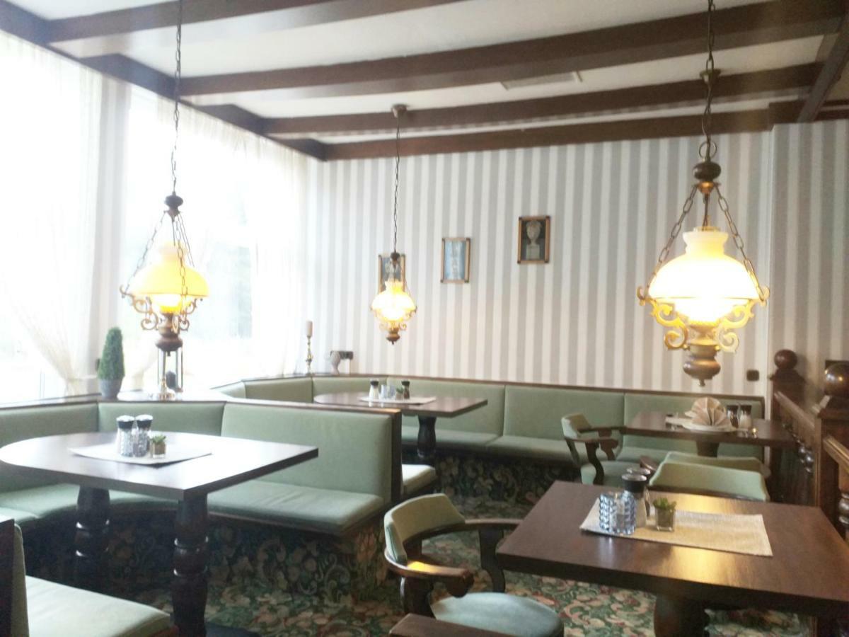 Der Quellenhof Hotel Helmstedt Ngoại thất bức ảnh