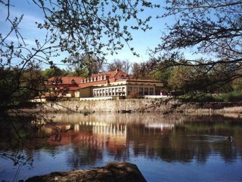 Der Quellenhof Hotel Helmstedt Ngoại thất bức ảnh